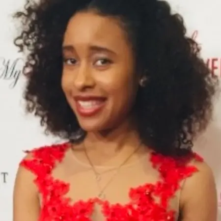 Cheyenne Robinson, Team Lead Crisis Support Counselor on Influential Women