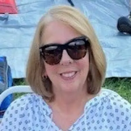 Connie Kozer, Logistics Generalist Supervisor on Influential Women