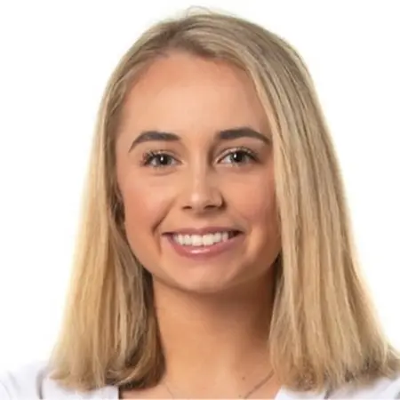 Ava Spradley, Logistics Account Executive on Influential Women