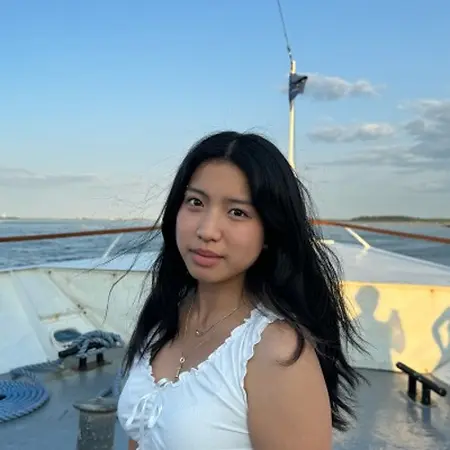 Angelina Le, Laboratory Assistant for Bioengineering Capstone Collaborative Studio on Influential Women