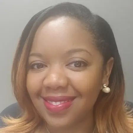 Sharda' Smith, Recruiter & Ambassador Student Organization Advisor on Influential Women