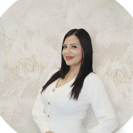 Evelyn Laureles, Sales Executive on Influential Women