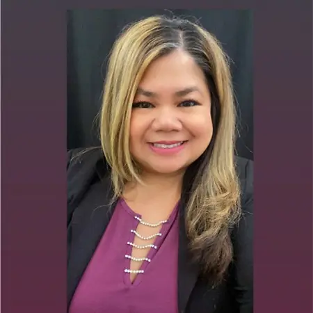 Lynn Schelbar, National Account Manager on Influential Women
