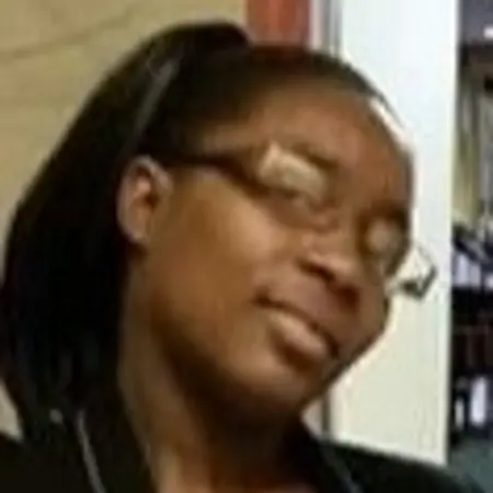 Alexandria Williams, Customer Service Representative on Influential Women