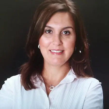Solange Dias, Paralegal on Influential Women