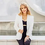 Sarah Meinert, Founder + Chief Integrative Wellness Strategist on Influential Women