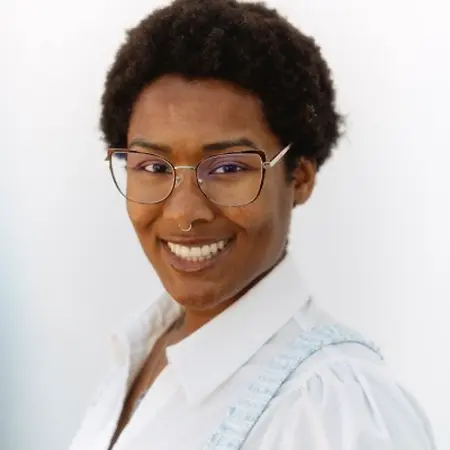 Shyenne Francois, Executive Assistant on Influential Women