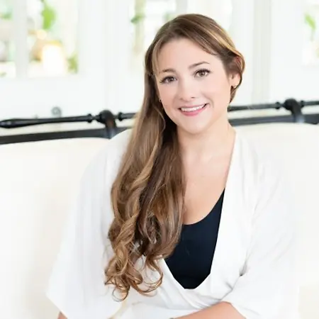 Stephanie Legg, Manager, Global Commercial Solutions on Influential Women