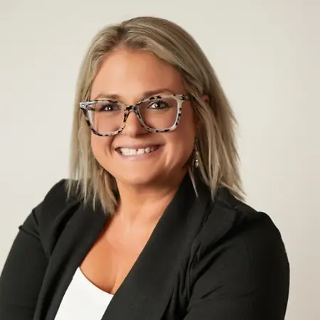 Jammie Belstner, Business Development Manager on Influential Women