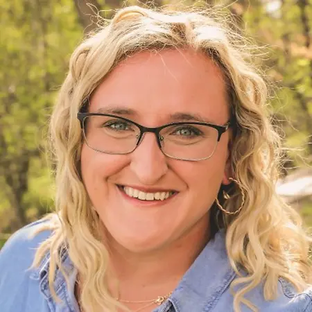 Micaela Dorn, Recruiter on Influential Women