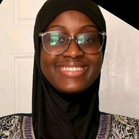 Mariama Sall, Undergraduate Researcher on Influential Women