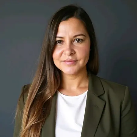 Charlotte Barone, Peer Support Specialist Advising on Influential Women