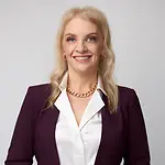 Jennifer Hall, Business Owner on Influential Women