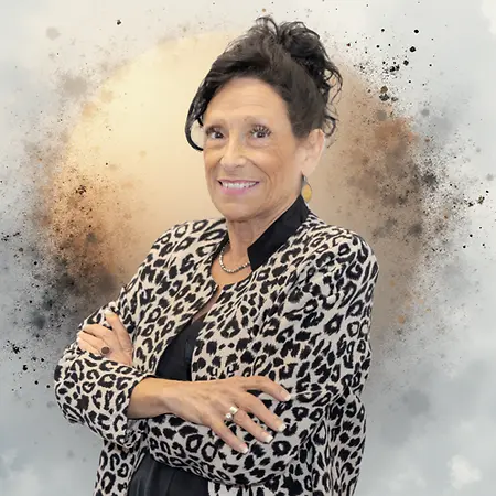 Lynn Lessell, CHWC, CLC, CHT, BBA