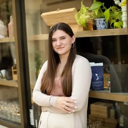 Maranda Henderson, Mental Health Counselor on Influential Women