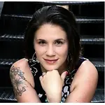 Kat Polsinelli, TEDx Speaker | MC | DV Advocate | Podcaster on Influential Women