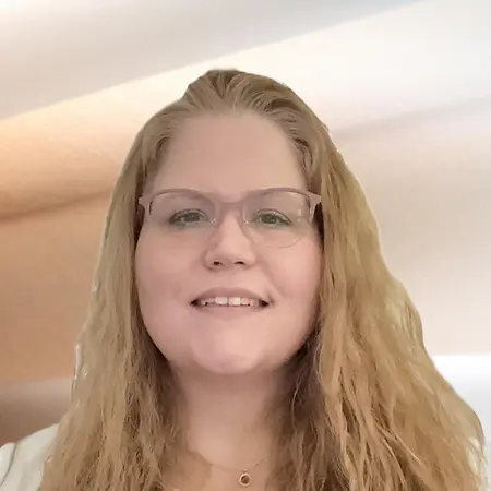 Bethany Lacroix, CPC, CPEDC