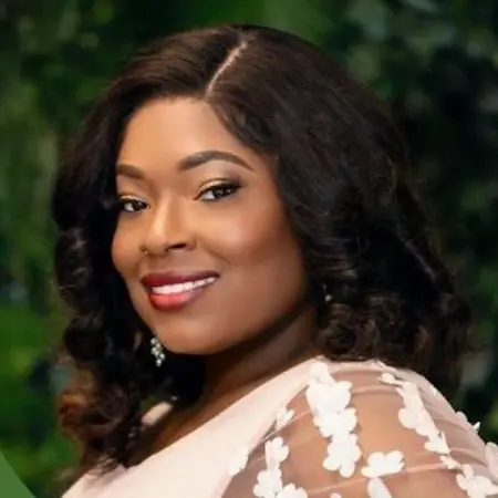 LaTrista Harris, Self-Esteem and Wellness Coach (Freelance Coaching & Consulting) on Influential Women