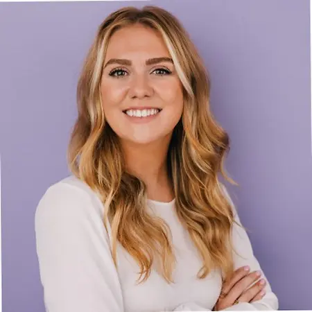 Morgan Tedesco, Senior, Global Strategic Renewals Manager on Influential Women