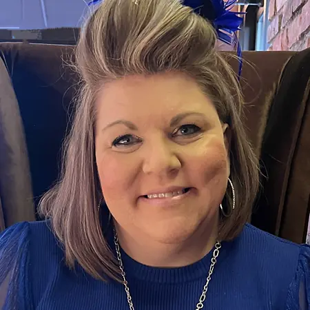 Nicole Jewell, Executive Assistant on Influential Women