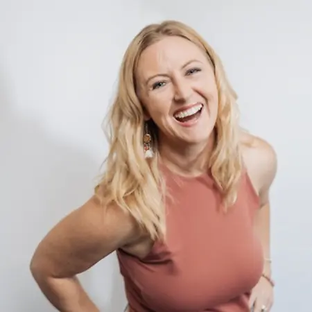 Elyse Falzone, Master Energy Healer & Executive Spiritual Mentor on Influential Women