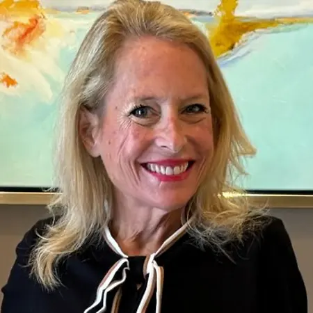 Tova Hornung, Assistant Amazon on Influential Women