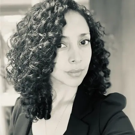 Larissa Nunez, Retail Manager on Influential Women