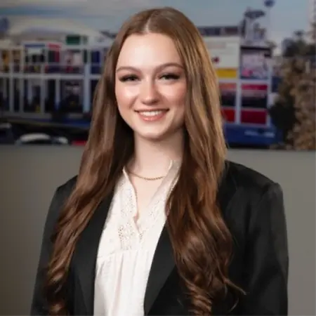 Madelyn Whitesell, Marketing Coordinator and Founder, MW Marketing & Co. on Influential Women