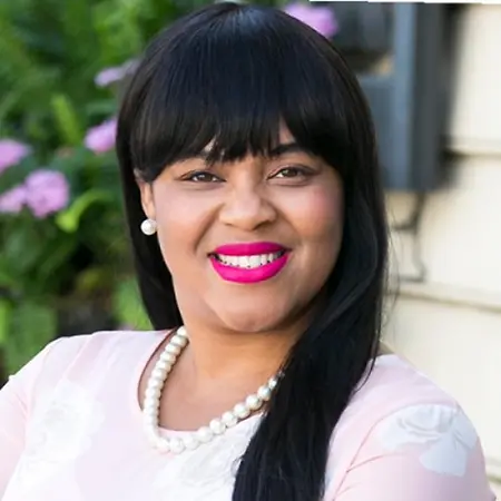 SONIA HANSON, VP BRANCH MANAGER on Influential Women