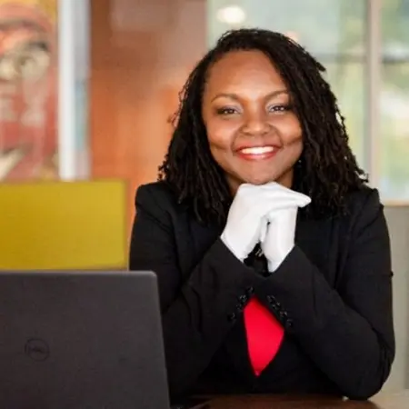 Tynesha OQuinn, Chief HR Concierge on Influential Women