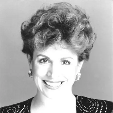 Elizabeth Bond, Freelance Performer and Caterer on Influential Women