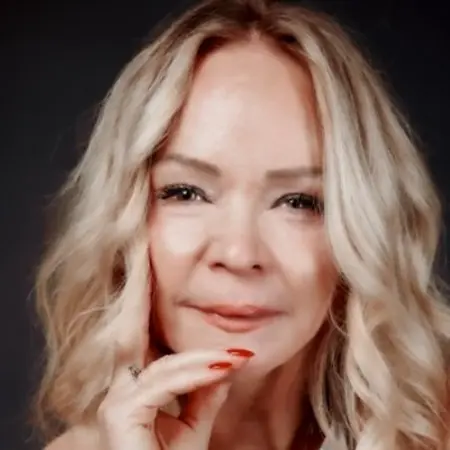 Dee Barrett Grosso, Head of HR on Influential Women
