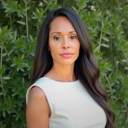 Kiki Jacobson, Mental Health Counselor on Influential Women