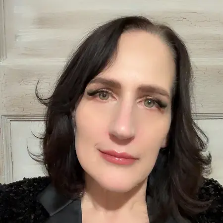 Isabella Stephanie Maxwell, L.P.C.