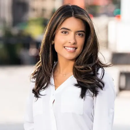Alejandra Infantes, Medical Assistant & Surgical Tech on Influential Women