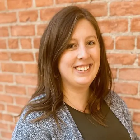 Kelsey Lynch, Director of Alumni and Donor Engagement on Influential Women