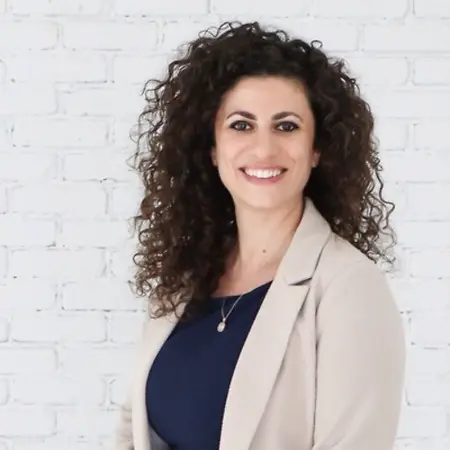 Dinah Samnani, Licensed Marriage And Family Therapist on Influential Women