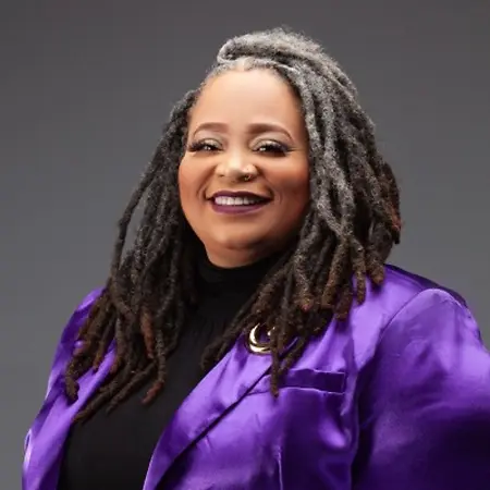 Shannon Davis, Team Lead on Influential Women