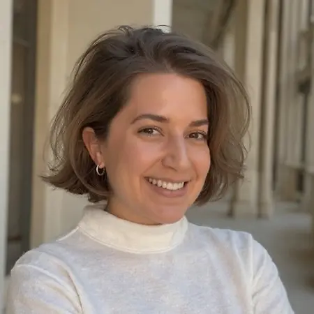 Liz Kushnereit, Account Strategist on Influential Women