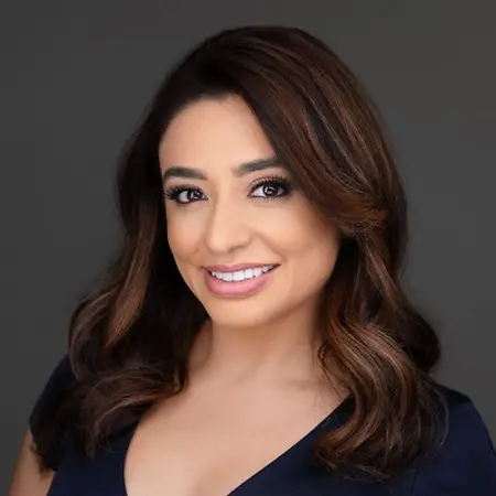 Dorina Carrillo, Managing Director COmmunications  Community Parterships on Influential Women
