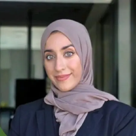 Momina Niazi, Client Success Manager on Influential Women
