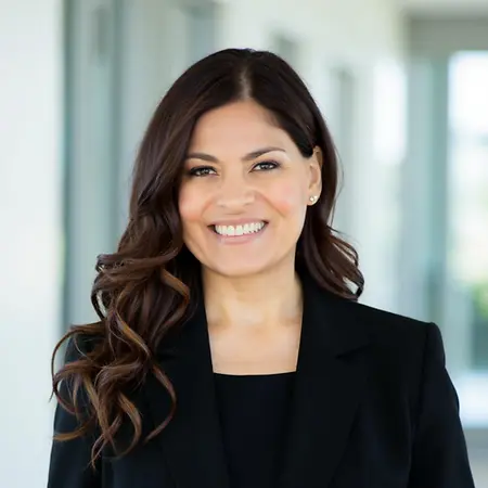 Gabriela Schreiber, Business Transformation Leader and Founder & Certified Identity Transformation Coach on Influential Women