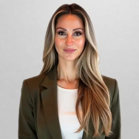 Dana Masucci, Senior Global Demand Planning Manager on Influential Women