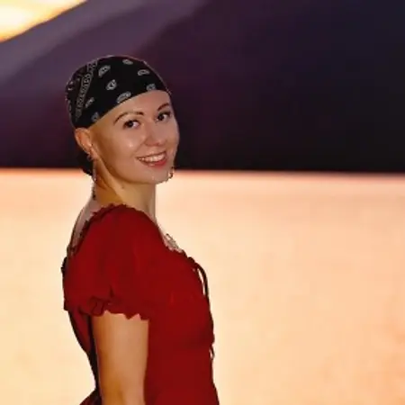violet mills, Hostess on Influential Women