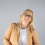 Whitney Benco, Behavioral Health Professional /Life Coach - Grief and Personal Wellness on Influential Women