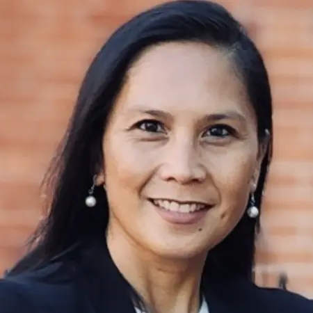 Elizabeth Connell, Litigator in criminal defense and personal injury matters. on Influential Women