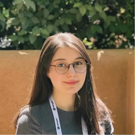 Zahra Shamsi, ]Yale University Teaching Assistant on Influential Women