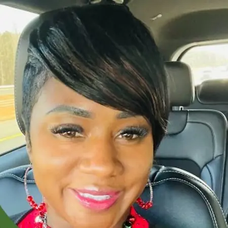 Shikina Bragg, Exceptional Children Coordinating Teacher on Influential Women