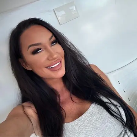 Briana Weeker, Independent protein trader on Influential Women
