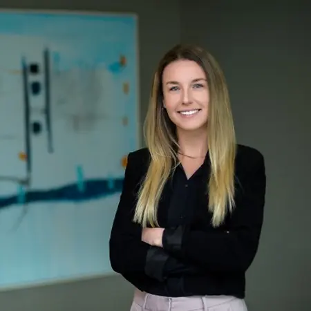Elizabeth Jackson, International Tax, Transfer Pricing Senior Manager on Influential Women